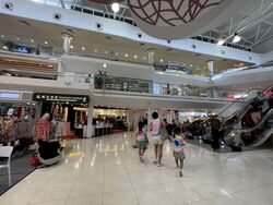 Thomson Plaza (D20), Retail #543620711